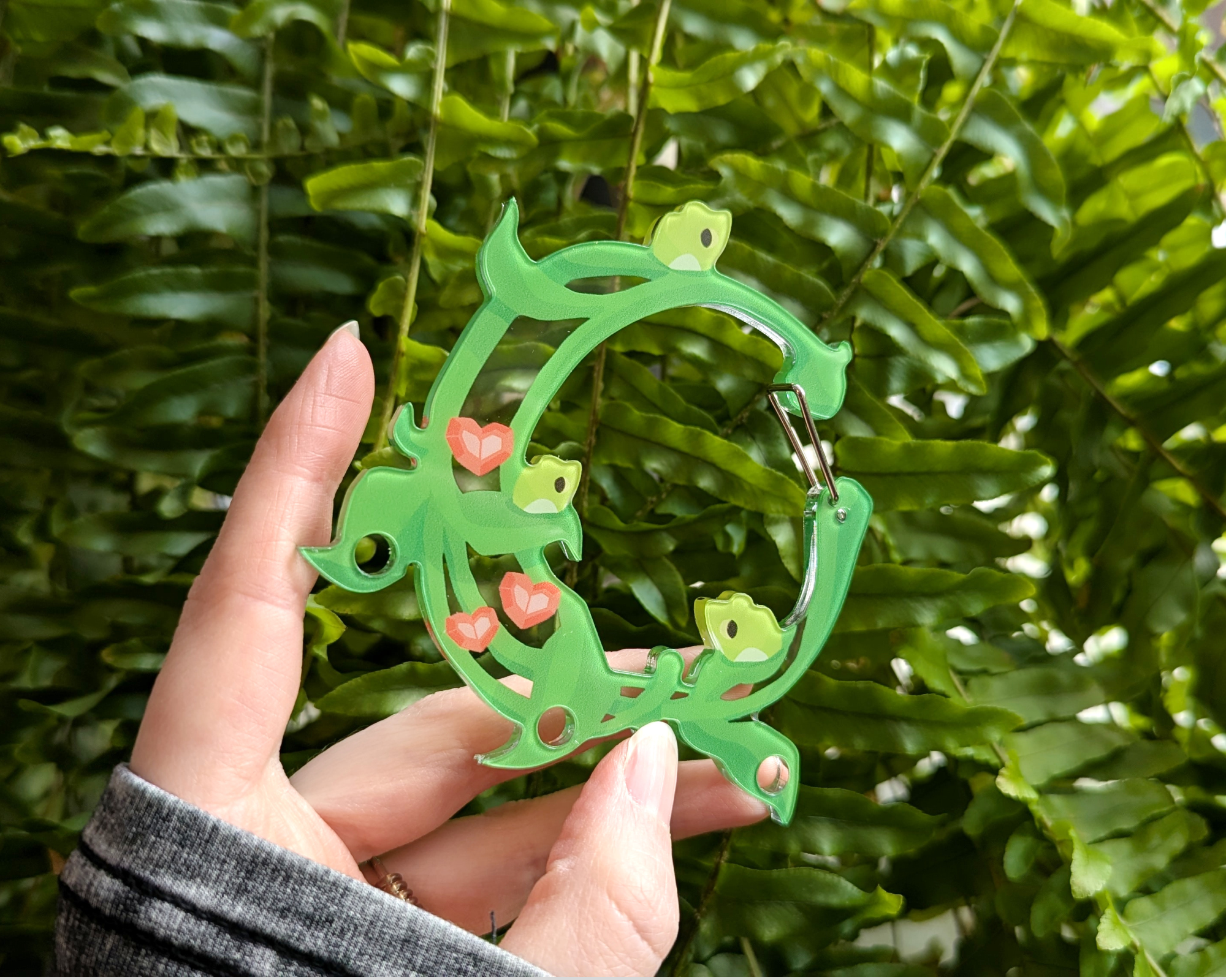Frog Vine Acrylic Carabiner - Valentines 2026 – Frog Tree Games